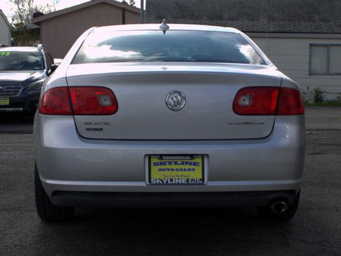 Used 2011 Buick Lucerne CX image 4