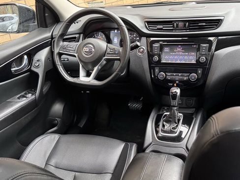 Used 2022 Nissan Rogue Sport SL w/ Premium Package image 92