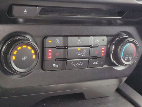 Used 2016 Ford F150 XLT w/ Equipment Group 302A Luxury image 35