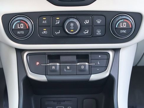 Certified 2022 GMC Terrain Denali w/ Denali Premium Package image 16