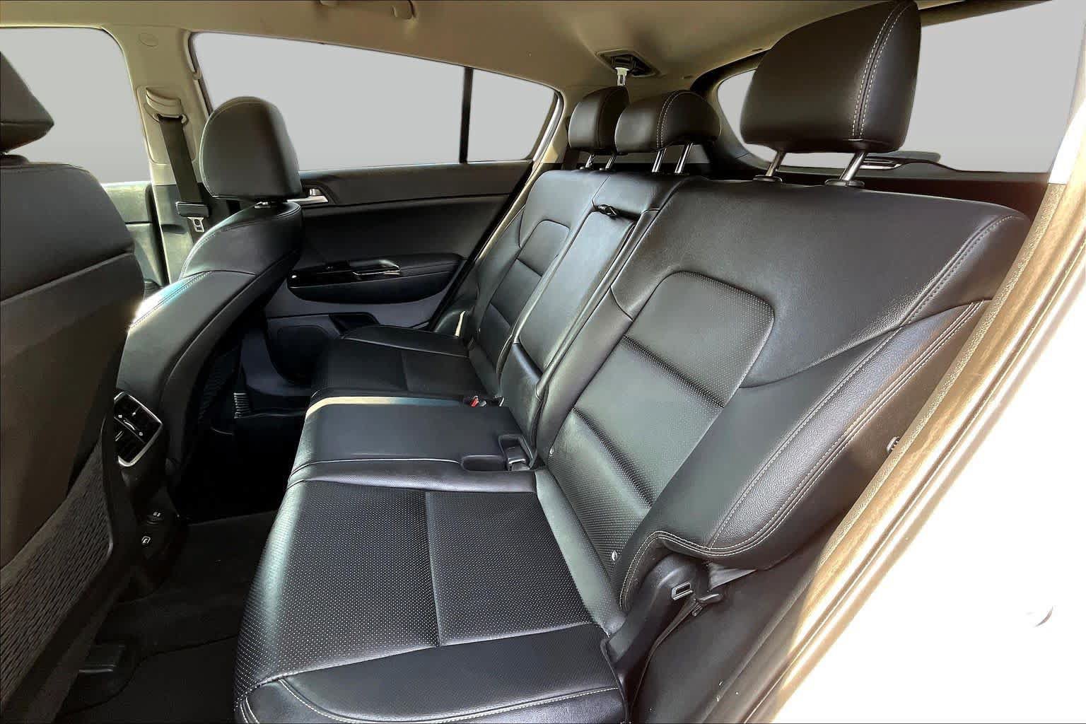 Used 2021 Kia Sportage EX AWD/4WD image 19