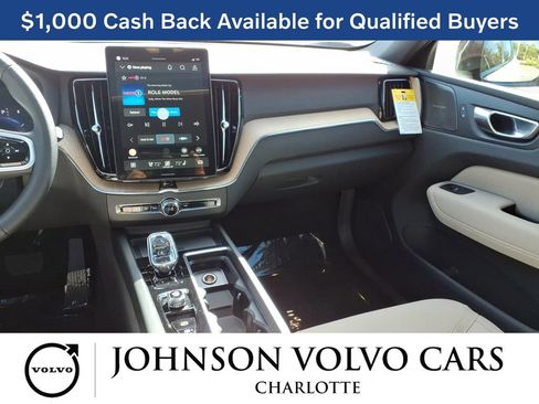 New 2026 Volvo XC60 B5 Plus w/ Protection Package Premier AWD/4WD image 9