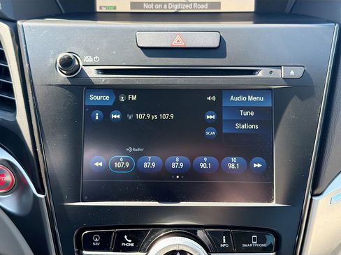 Used 2020 Acura ILX Premium Package image 31