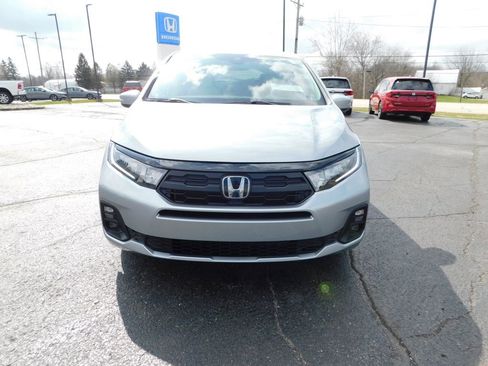 New 2026 Honda Odyssey EX-L image 8