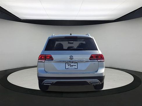 Used 2018 Volkswagen Atlas Launch Edition image 6