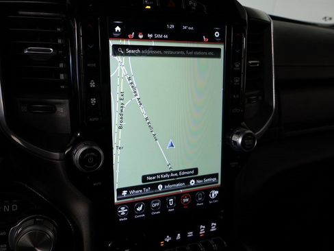 Used 2020 RAM 1500 Laramie image 8