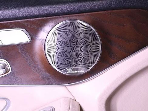 Used 2019 Mercedes-Benz GLC 300 4MATIC image 41