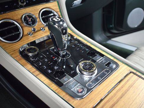 New 2026 Bentley Continental GTC AWD/4WD image 34