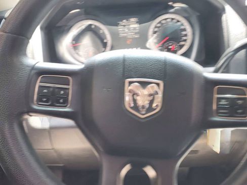 Used 2013 RAM 1500 Express RWD image 25