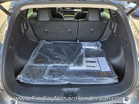 Used 2025 Nissan Murano SV image 14