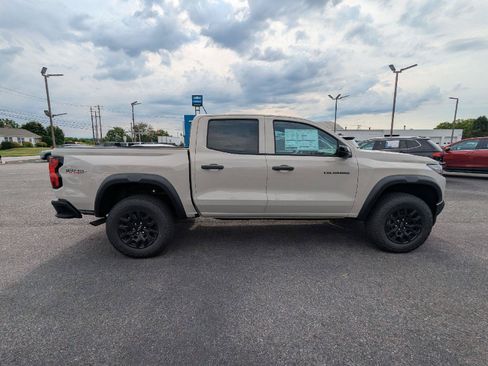 New 2026 Chevrolet Colorado Trail Boss AWD/4WD image 15