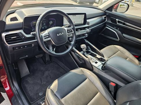 Used 2024 Kia Telluride S w/ S Sunroof Package AWD/4WD image 2