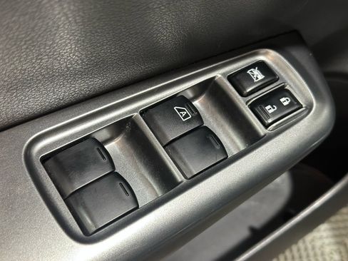 Used 2014 Subaru Impreza WRX Sedan image 30