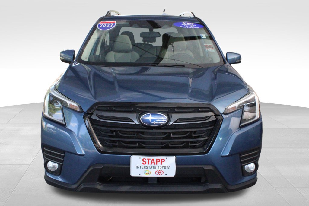 Used 2023 Subaru Forester Limited AWD/4WD image 11