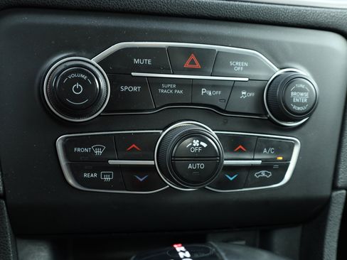 Used 2023 Dodge Charger GT image 11