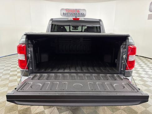 Used 2024 Ford Maverick Lariat image 19