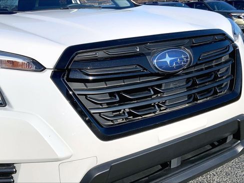 Certified 2024 Subaru Forester Limited image 28