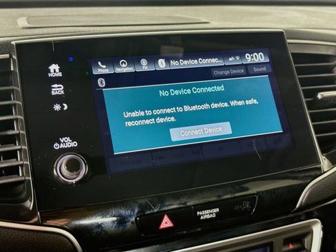 Certified 2021 Honda Pilot Touring image 17