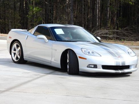 Used 2009 Chevrolet Corvette Coupe image 6
