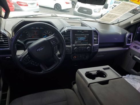 Used 2015 Ford F150 XLT w/ Equipment Group 302A Luxury AWD/4WD image 9