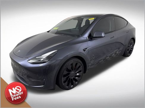 Used 2022 Tesla Model Y Performance AWD/4WD image 7