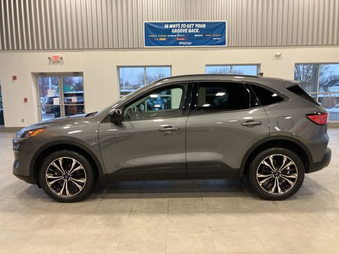 Certified 2021 Ford Escape SEL w/ SEL Stealth AWD Package image 8