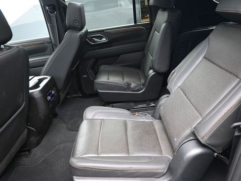 Used 2023 Chevrolet Suburban High Country w/ Max Trailering Package AWD/4WD image 23
