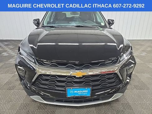 Used 2024 Chevrolet Blazer LT AWD/4WD image 8