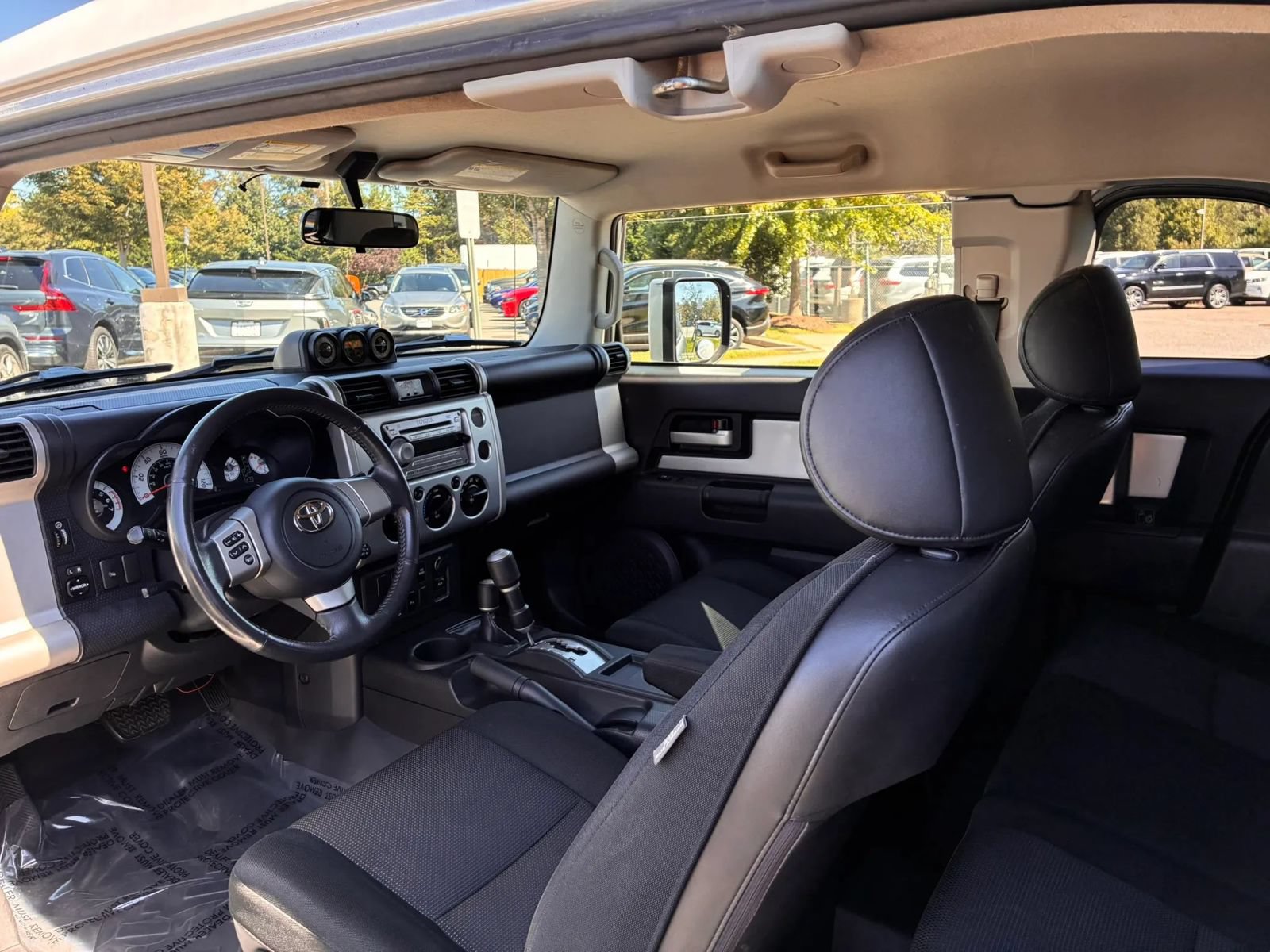 Used 2007 Toyota FJ Cruiser 4WD w/ Upgrade Pkg 2 image 28