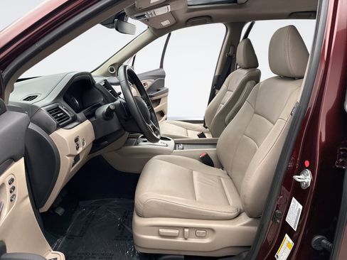 Used 2022 Honda Pilot Special Edition image 13