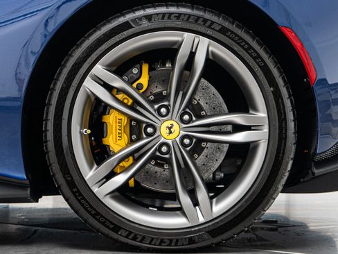 Used 2024 Ferrari 296 GTB RWD image 11