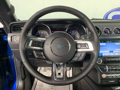 Used 2017 Ford Mustang GT Premium w/ GT Performance Package RWD image 21
