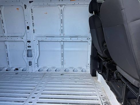 Used 2023 RAM ProMaster 2500 FWD image 25