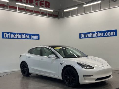 Used 2020 Tesla Model 3 Long Range AWD/4WD image 4