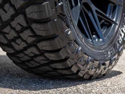 New 2026 Ford Bronco Raptor AWD/4WD image 36