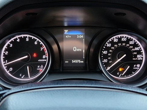 Used 2023 Toyota Camry SE image 18