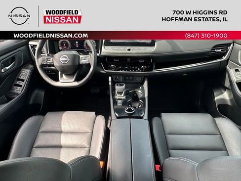 Certified 2025 Nissan Rogue SL AWD/4WD image 32