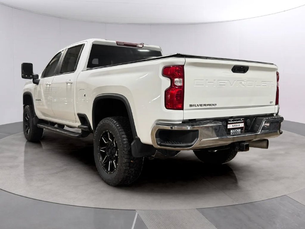 Used 2021 Chevrolet Silverado 2500 LT w/ Convenience Package AWD/4WD image 5