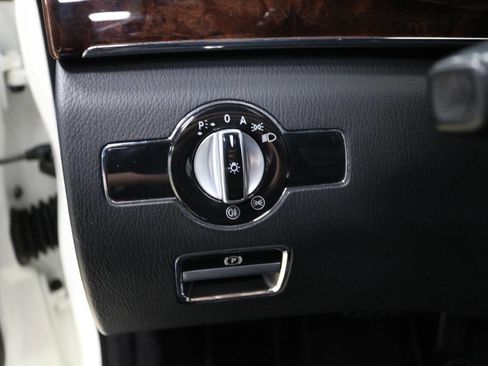 Used 2013 Mercedes-Benz S 550 4MATIC w/ Sport Pkg image 90