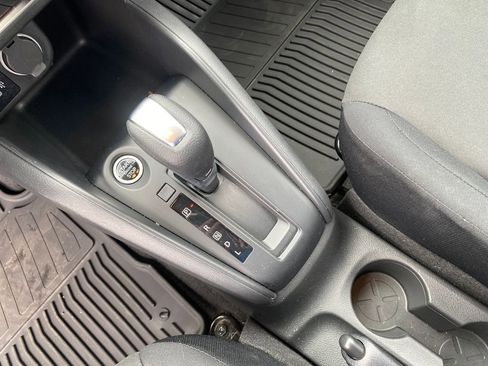 Certified 2025 Nissan Kicks Play S FWD image 24