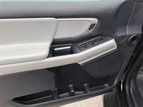 Certified 2025 Ford Expedition Max Active image 34