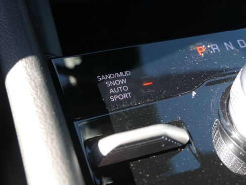 New 2026 Jeep Grand Cherokee Limited w/ Limited Altitude Package image 15