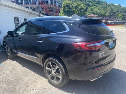 Used 2021 Buick Enclave Essence w/ Sport Touring Edition AWD/4WD image 4