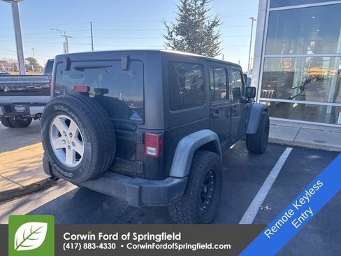 Used 2012 Jeep Wrangler Unlimited Sport image 7
