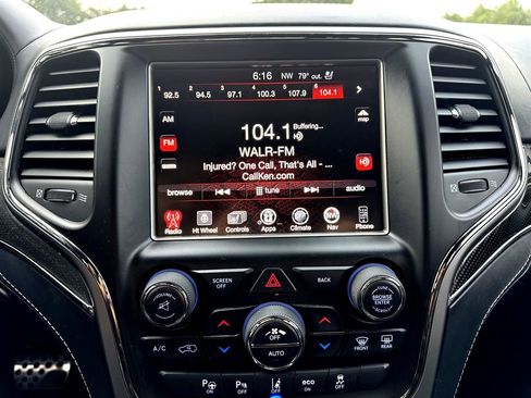 Used 2017 Jeep Grand Cherokee SRT image 18