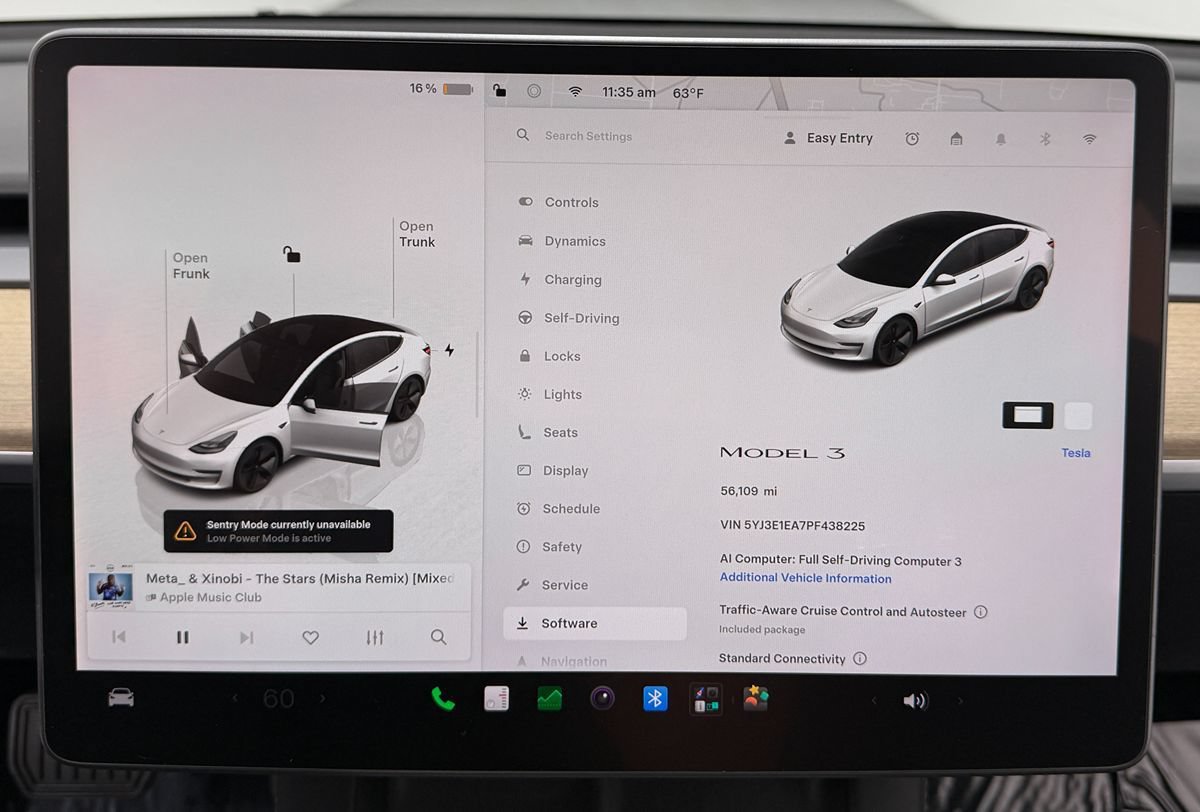 Used 2023 Tesla Model 3 Standard Range RWD image 24