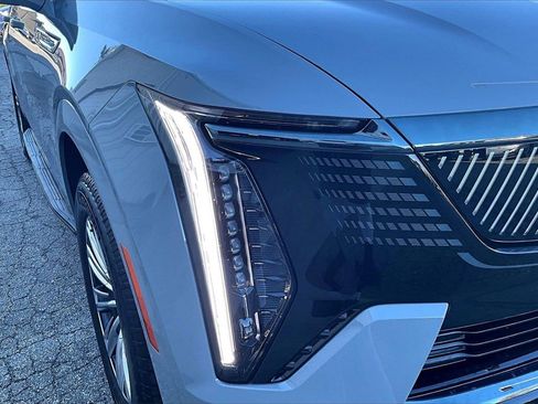 Certified 2026 Cadillac Escalade IQ Sport 1 image 32