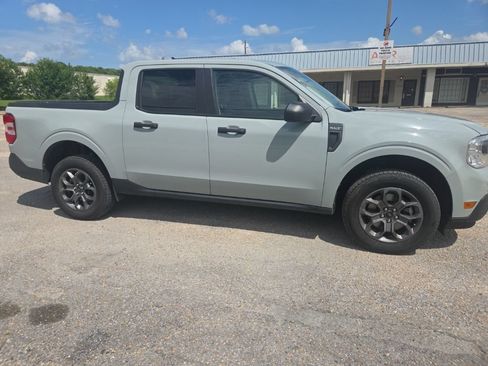 Certified 2024 Ford Maverick XLT FWD image 14