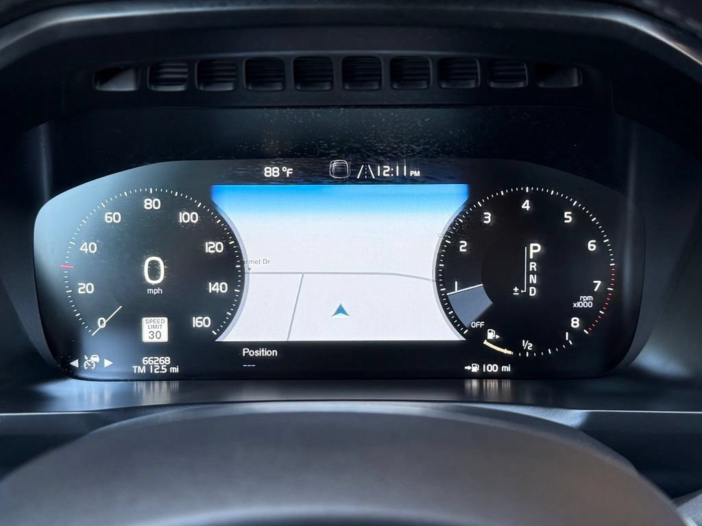 Used 2019 Volvo XC90 T6 Momentum w/ Advanced Package AWD/4WD image 34