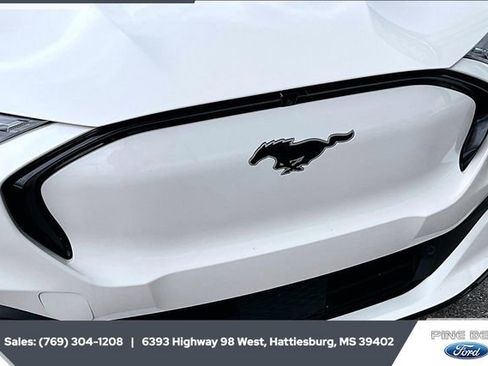 Used 2023 Ford Mustang Mach-E Premium image 21